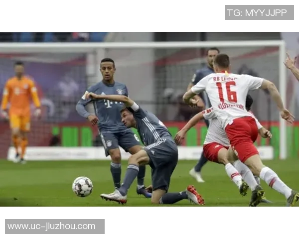 德甲边后卫评级分析莱默尔劳姆曹法尔实力对比与评估 德甲边后卫评级分析莱默尔劳姆曹法尔实力对比与评估